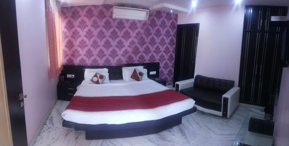 Star Hotel Agra  Exterior photo