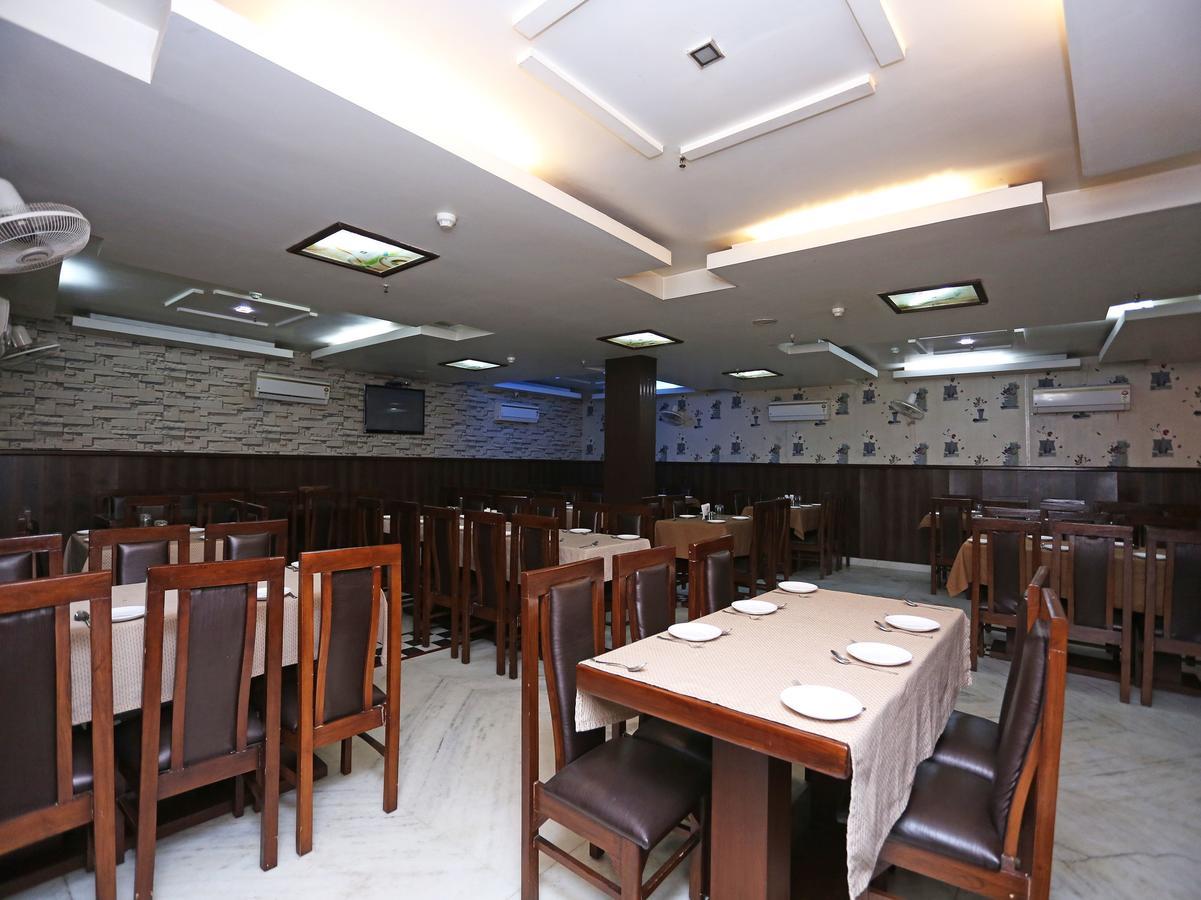 Star Hotel Agra  Exterior photo