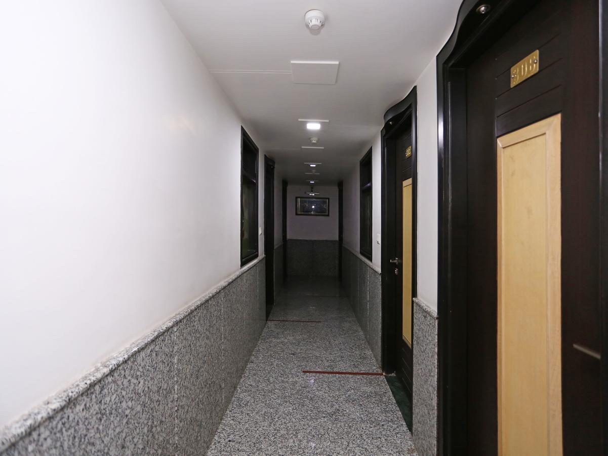 Star Hotel Agra  Exterior photo