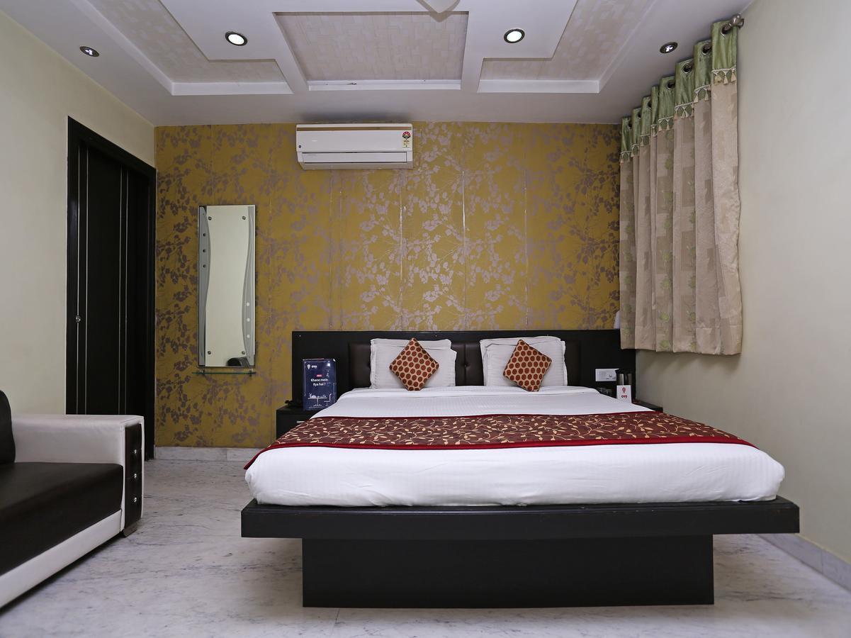 Star Hotel Agra  Exterior photo