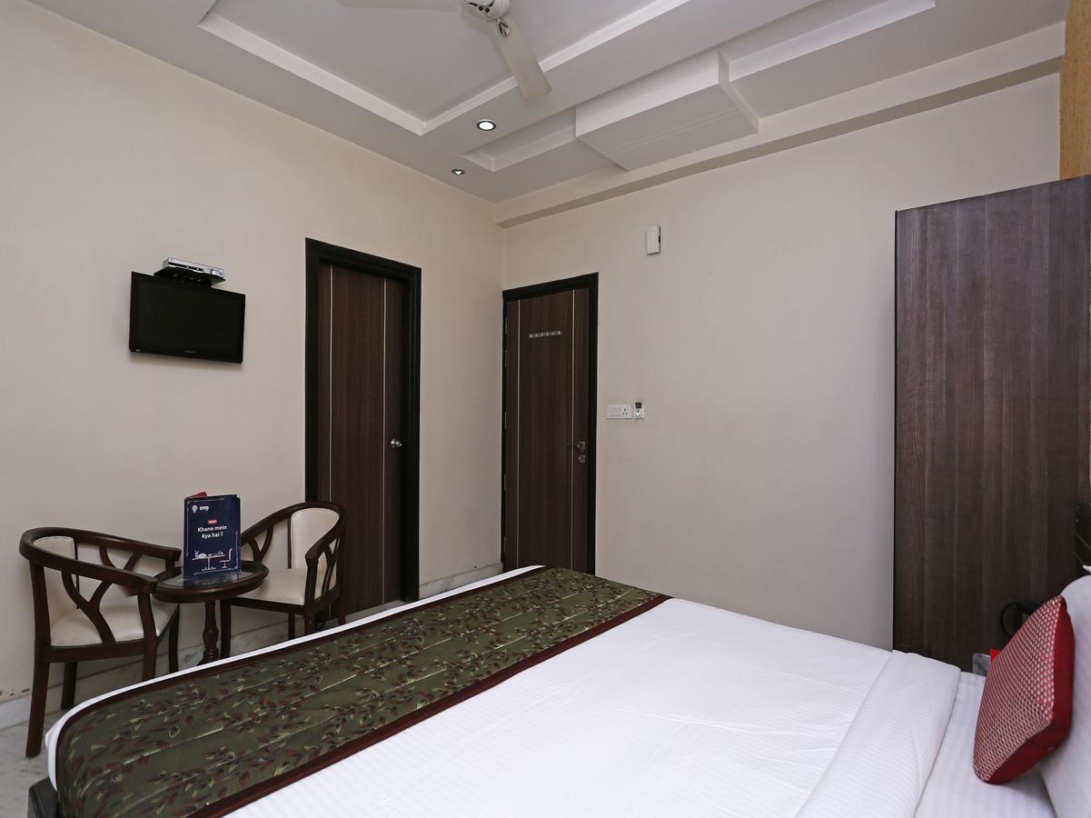 Star Hotel Agra  Exterior photo