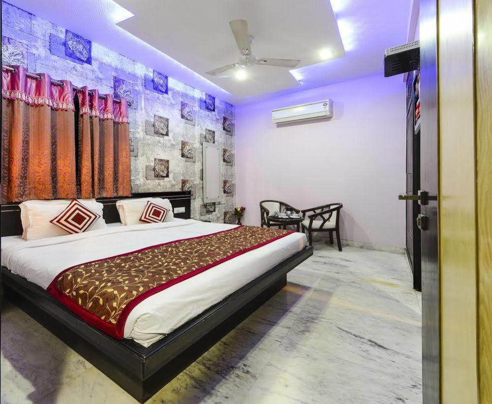 Star Hotel Agra  Exterior photo
