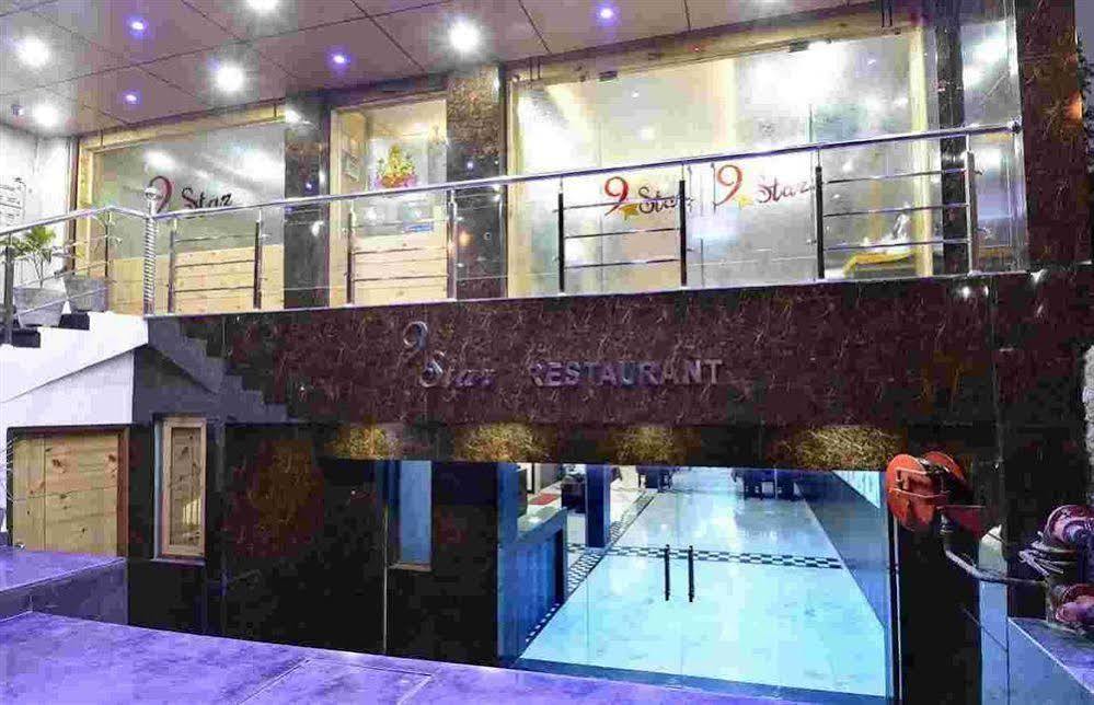 Star Hotel Agra  Exterior photo